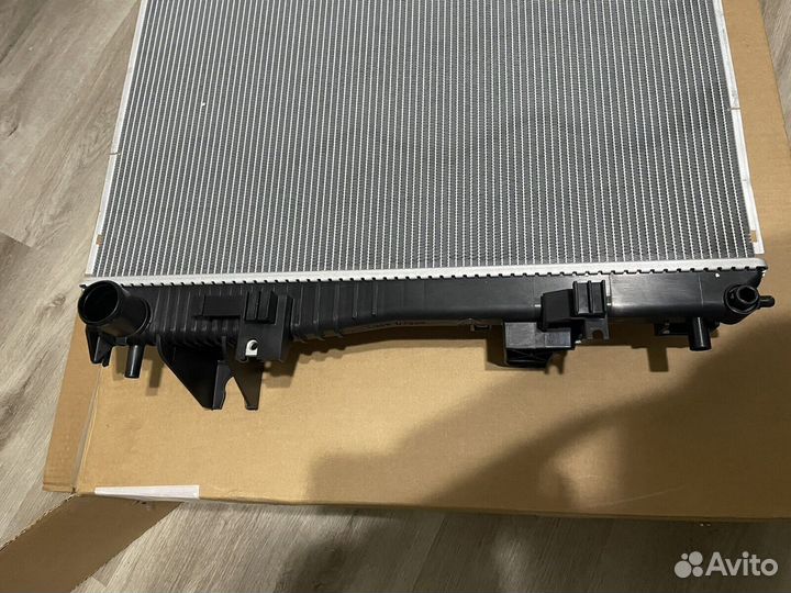 Радиатор охлаждения Dodge Ram 1500 19-24г