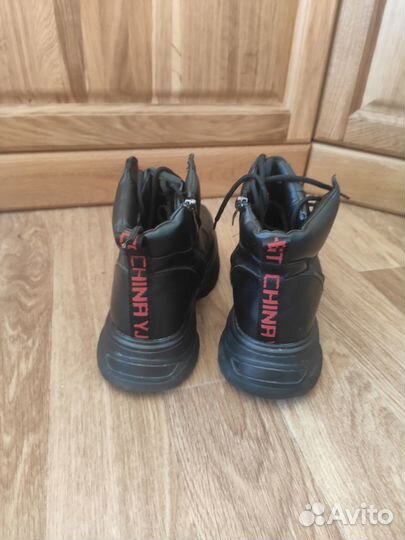 Ботинки женские 40 размер