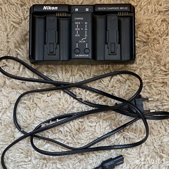 Зарядное устройство Nikon mh 22