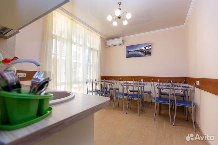 Администратор мини гостиницы