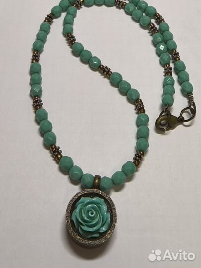 Колье из бирюзы
