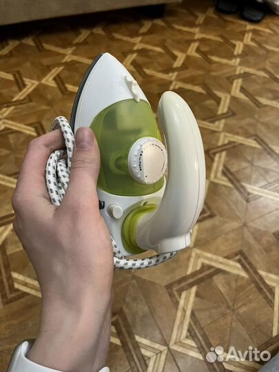 Утюг дорожный