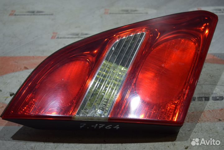 Стоп-вставка лево c Toyota Celsior UCF31 3UZ-FE