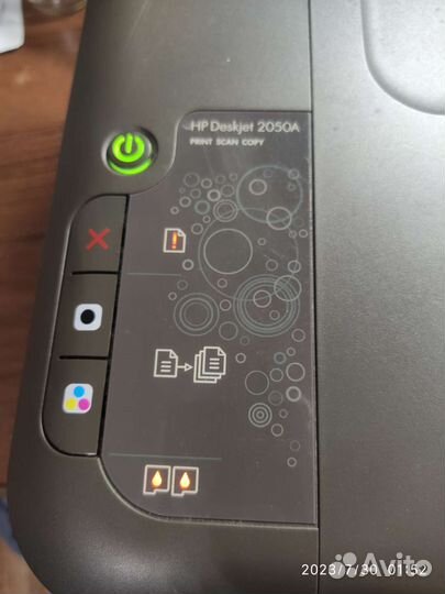 Цветной принтер hp Deskjet 2050A