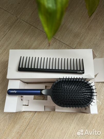 Набор расчесок Dyson