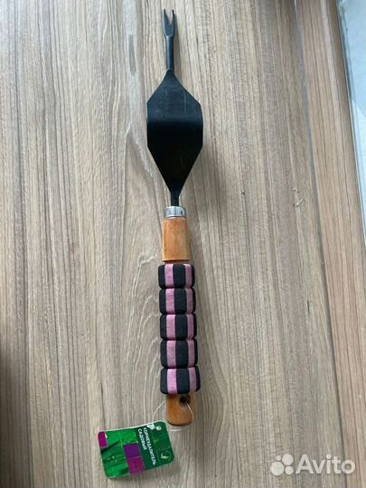 Корнеудалитель садовый