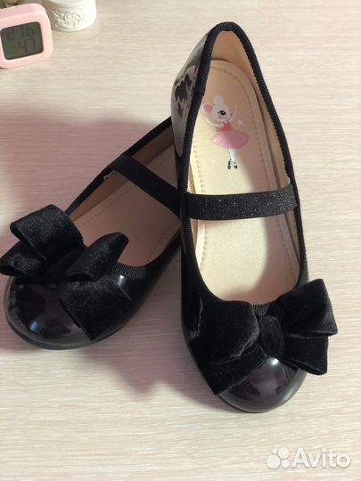 Туфли для девочки новые 29