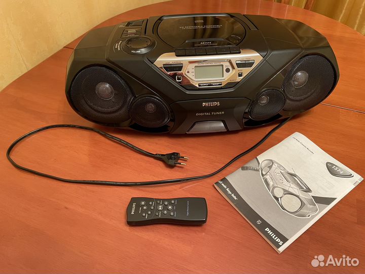 Магнитола Philips Az 1574