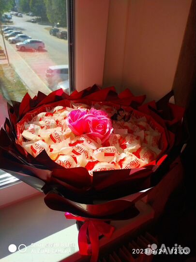 Букет из мыльных роз и чая