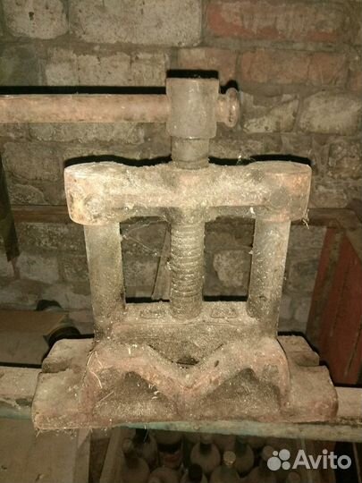 Трубные тиски