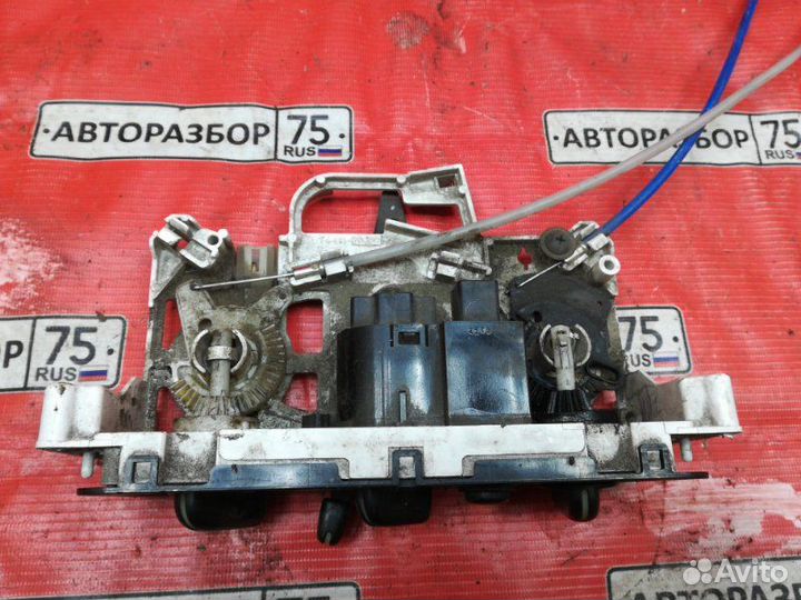 Блок управления климат-контролем Suzuki Kei HN22S