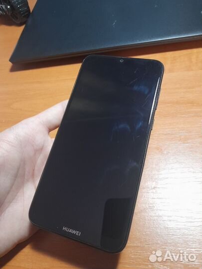 HUAWEI Y7 (2019), 3/32 ГБ