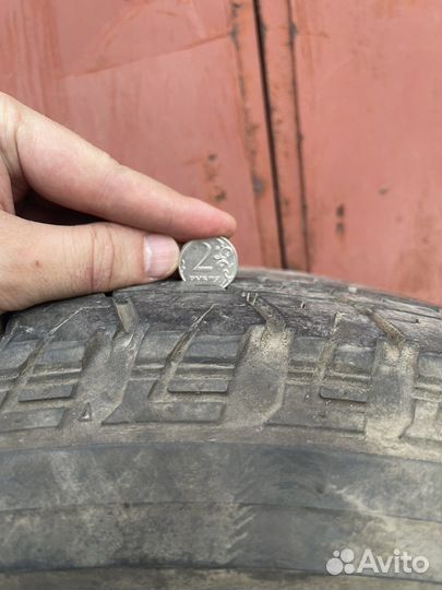 Bridgestone Dueler H/T D840 275/65 R17