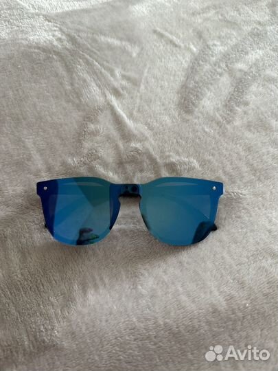 Солнцезащитные очки для мальчика