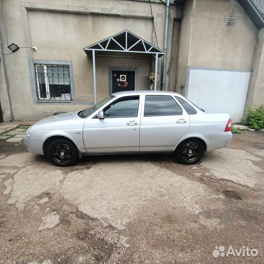 LADA Priora 1.6 МТ, 2008, 200 000 км