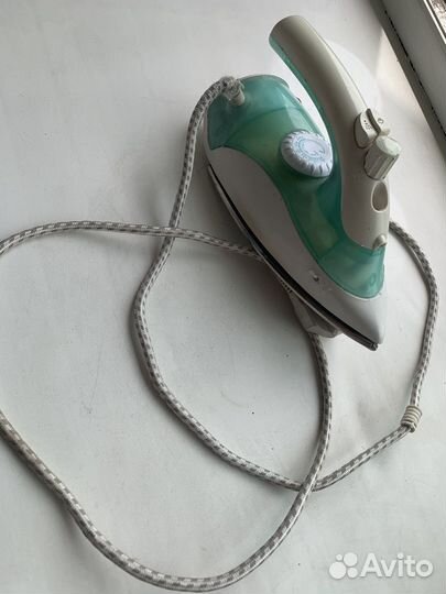 Утюг дорожный