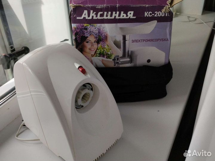 Электромясорубка