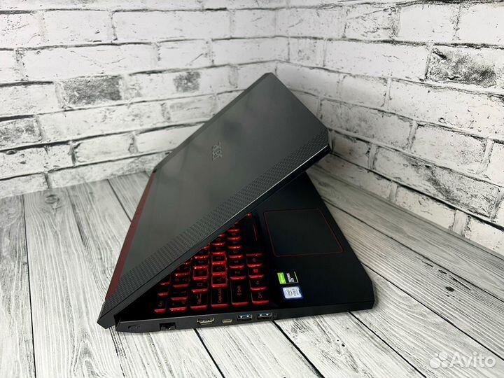 Игровой ноутбук Acer Nitro 5 GTX/512/16