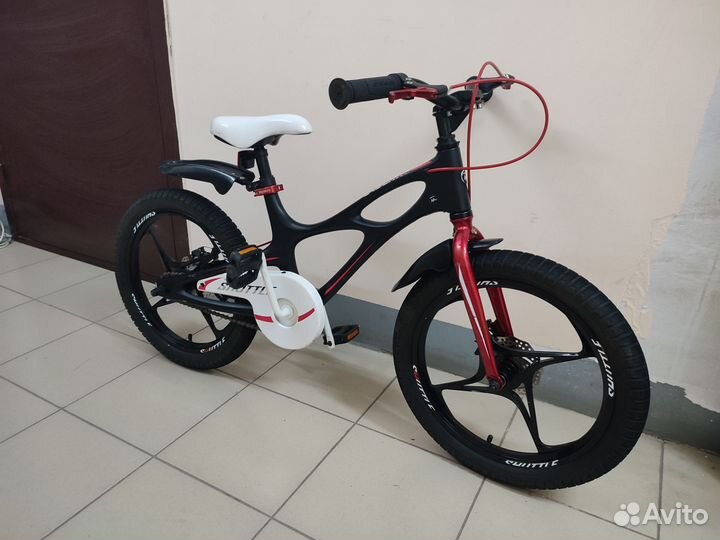 Детский велосипед Royal baby space shuttle 18