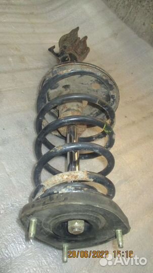 Стойка задняя правая Toyota Corolla E11 Пер Прив