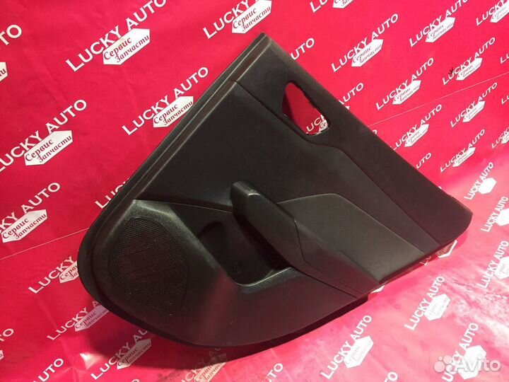 Обшивка двери задняя правая Hyundai Solaris 2