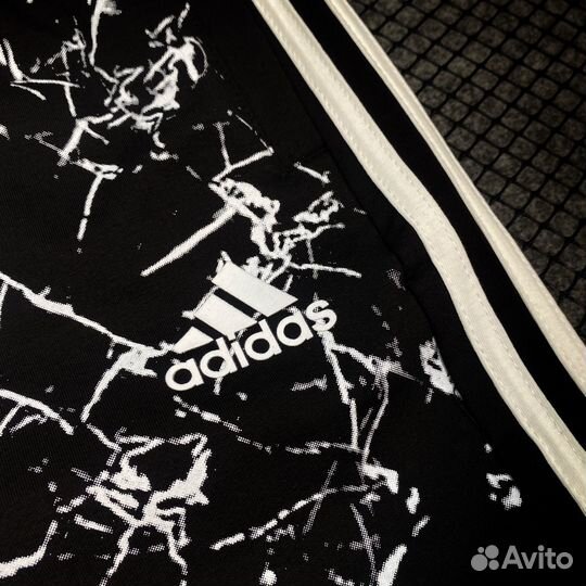 Шорты Adidas (В Наличии)