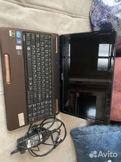Ноутбук toshiba