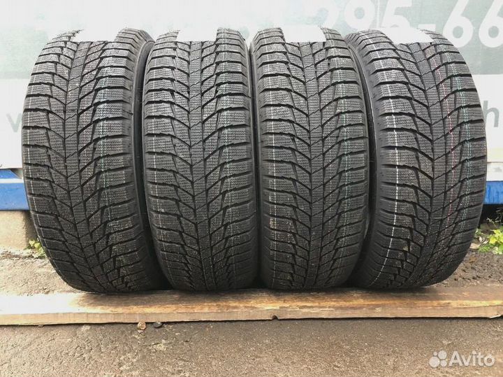 Triangle PL01 215/55 R17 98R