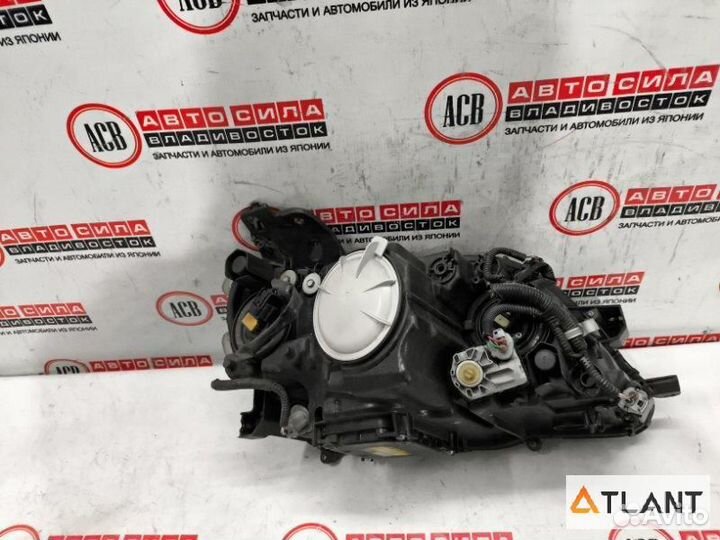 Фара левая toyota mark X