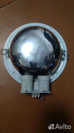 Хороший потолочный светильник