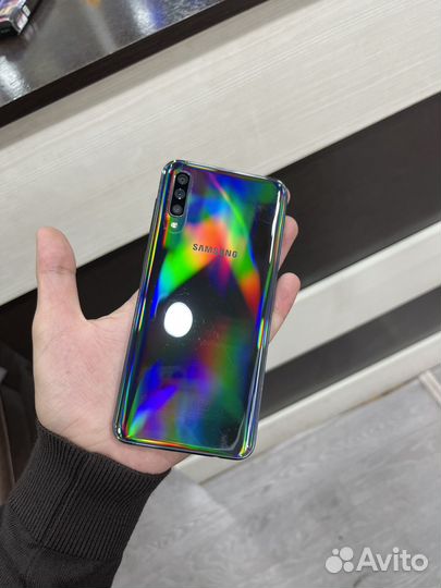 Samsung Galaxy A50, 6/128 ГБ