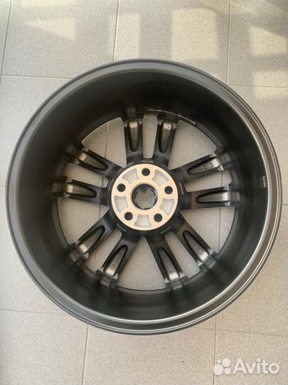Диски Khomen Wheels 1803 R18 Gray