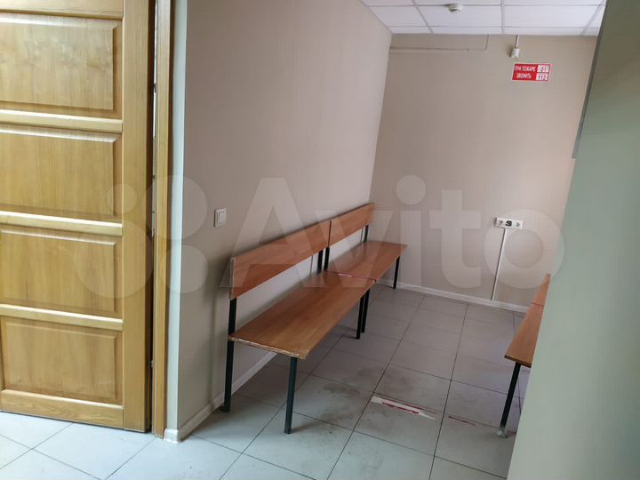 Продам Офис, 40.5 м² на ост. Колхозный рынок