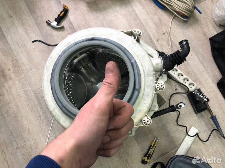 Ремонт стиральных машин / Ремонт холодильников