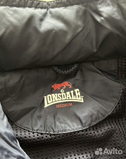 Ветровка lonsdale