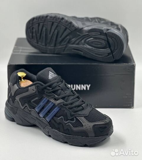 Adidas response cl bad bunny triple black