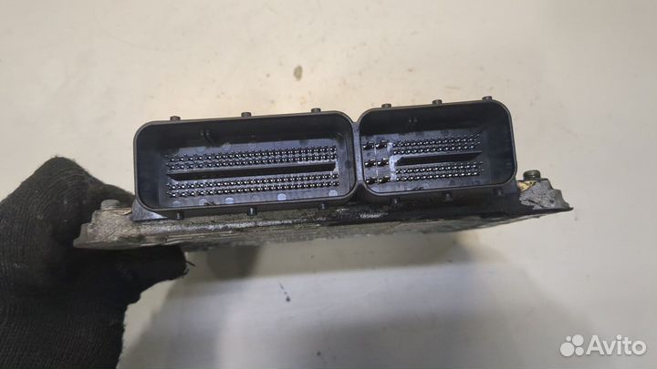 Блок управления двигателем Opel Astra J, 2010