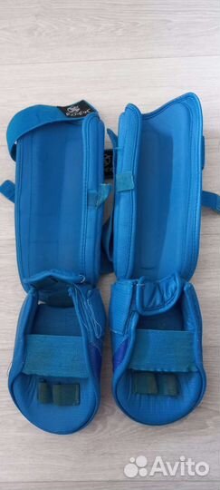 Защита для ног единоборства