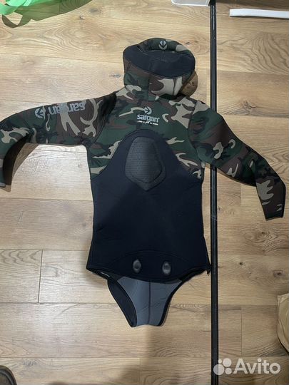 Гидрокостюм sargan