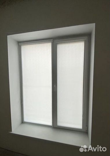 Рулонные шторы зебра в коробе M7461