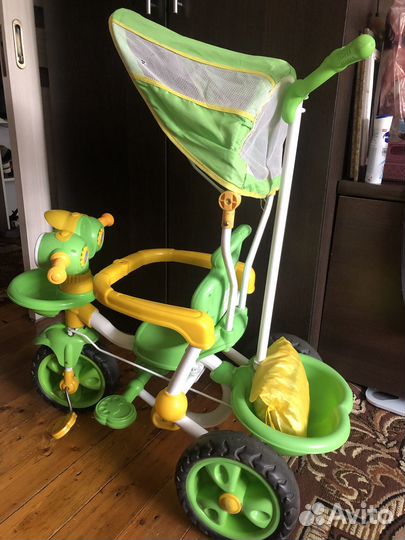 Детский велосипед трехколесный с ручкой