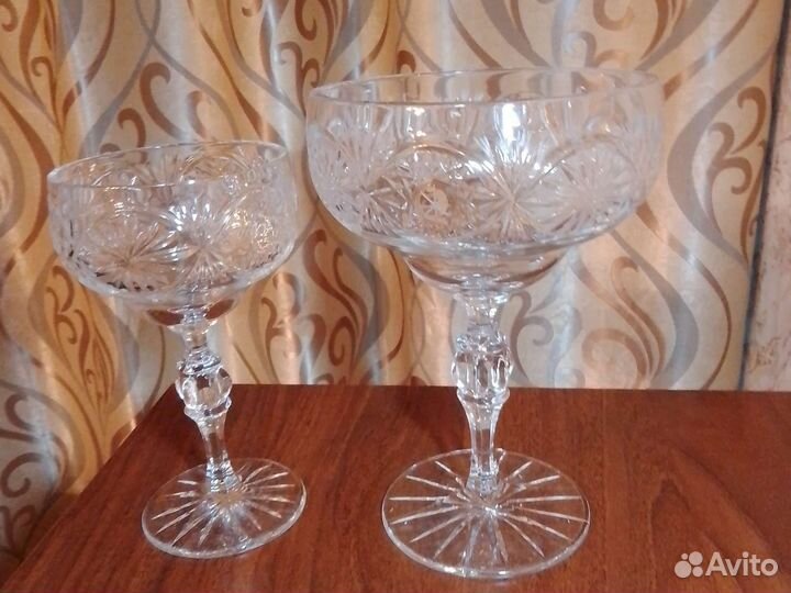 Комплект вазочек. Хрусталь. СССР