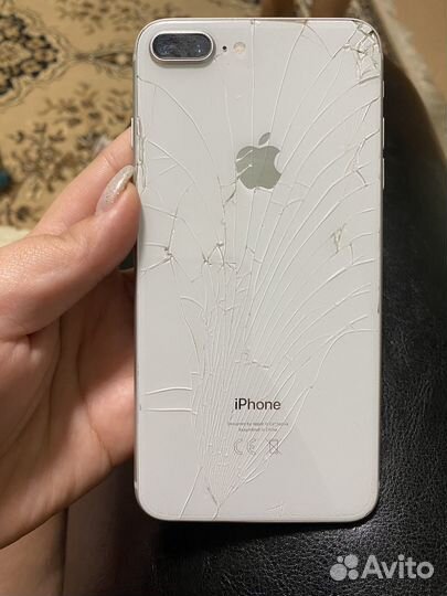 iPhone 8 Plus, 64 ГБ