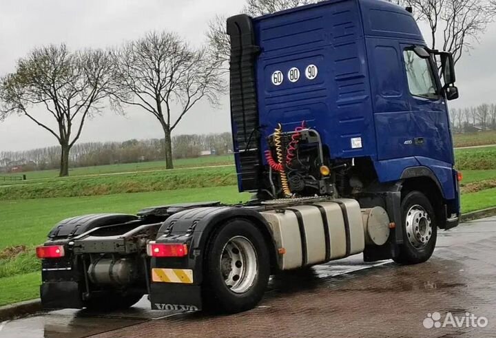 Pазбираем грузовик Volvo FH 2001-2005