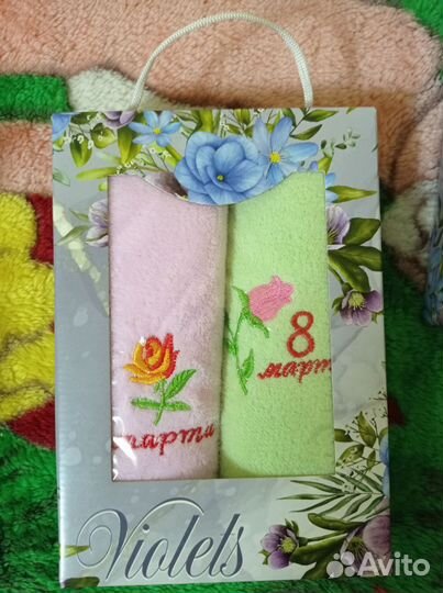 Подарочный набор махровых полотенец