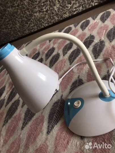 Лампа настольная