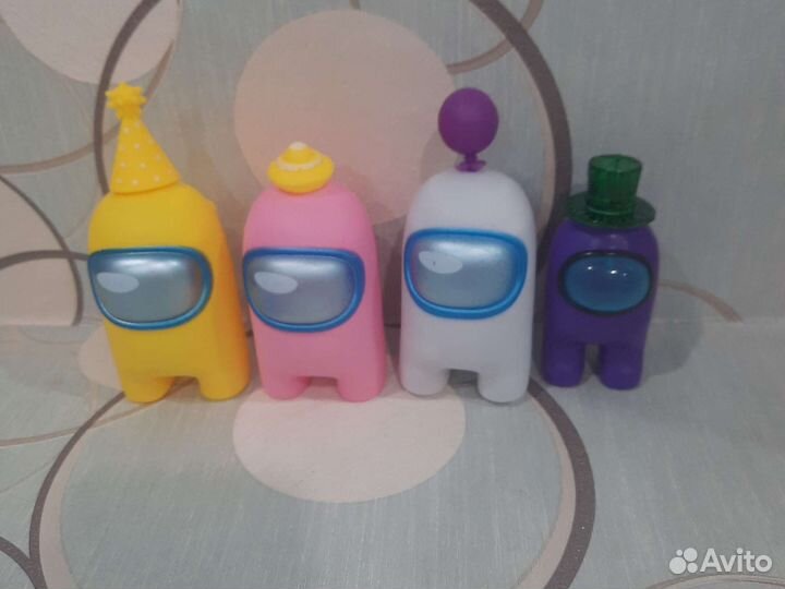 Игрушка амонгас