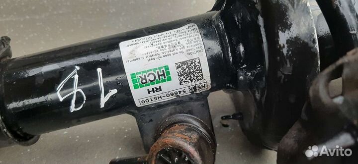 Hyundai Solaris 2 стойка оригинал