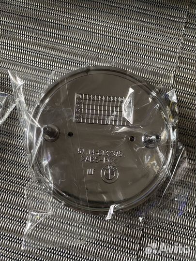 Эмблемы и колпачки на bmw