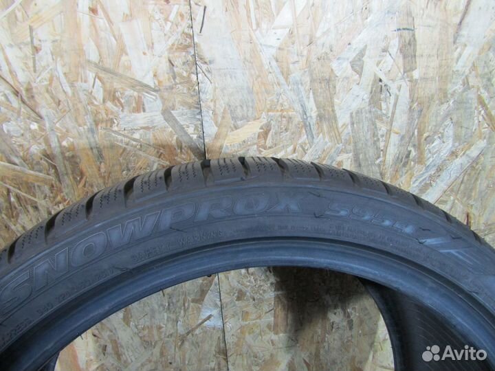 Toyo Snowprox S954 245/35 R18